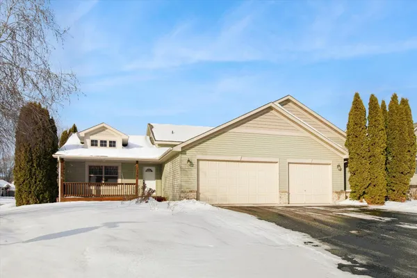 $408,900 | 1379 Birch Drive, Mayer, MN 55360