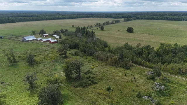 $970,000 | 19753 290th Street, Bagley, MN 56621