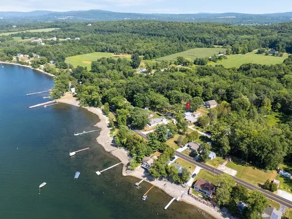 $299,000 | 33 Campano Drive, Georgia, VT 05478