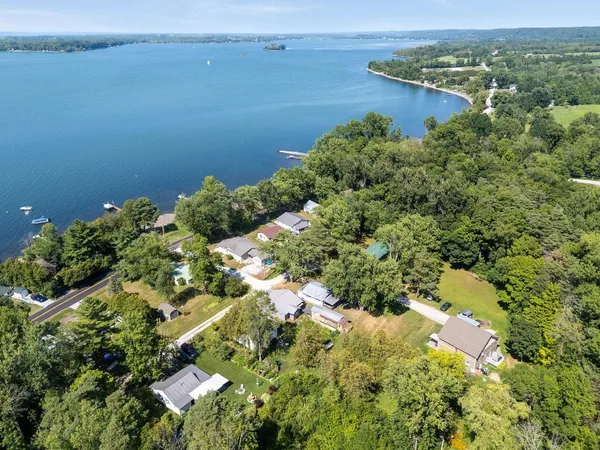 $299,000 | 33 Campano Drive, Georgia, VT 05478