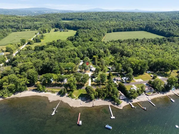 $299,000 | 33 Campano Drive, Georgia, VT 05478