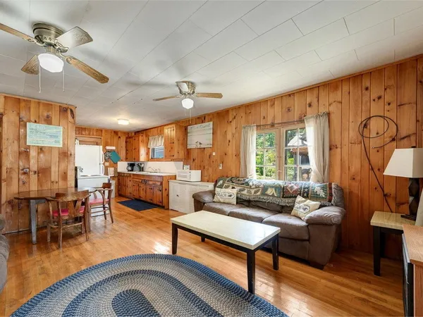 $299,000 | 33 Campano Drive, Georgia, VT 05478