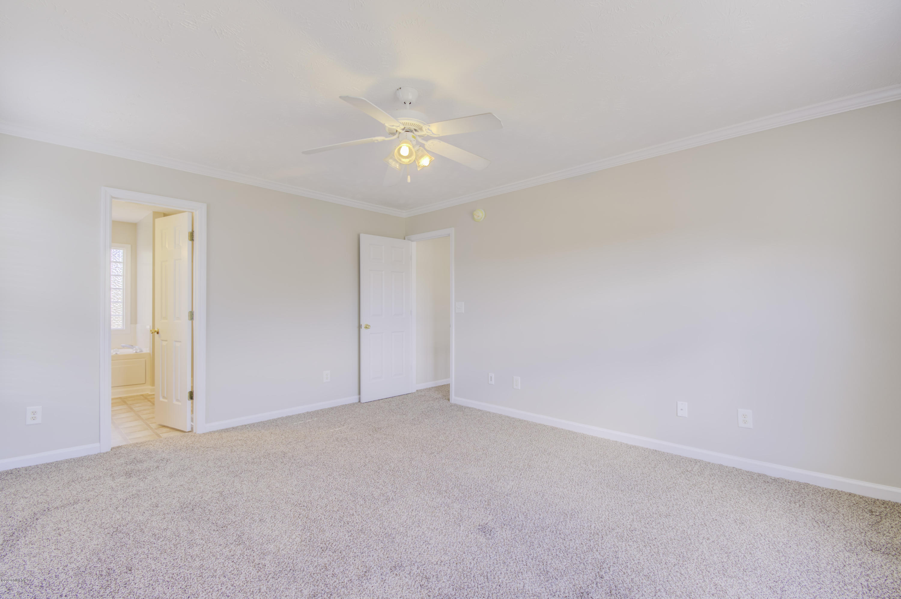 263 Rutherford Way Jacksonville, NC 28540 - Photo 28 of 38 Master Bedroom