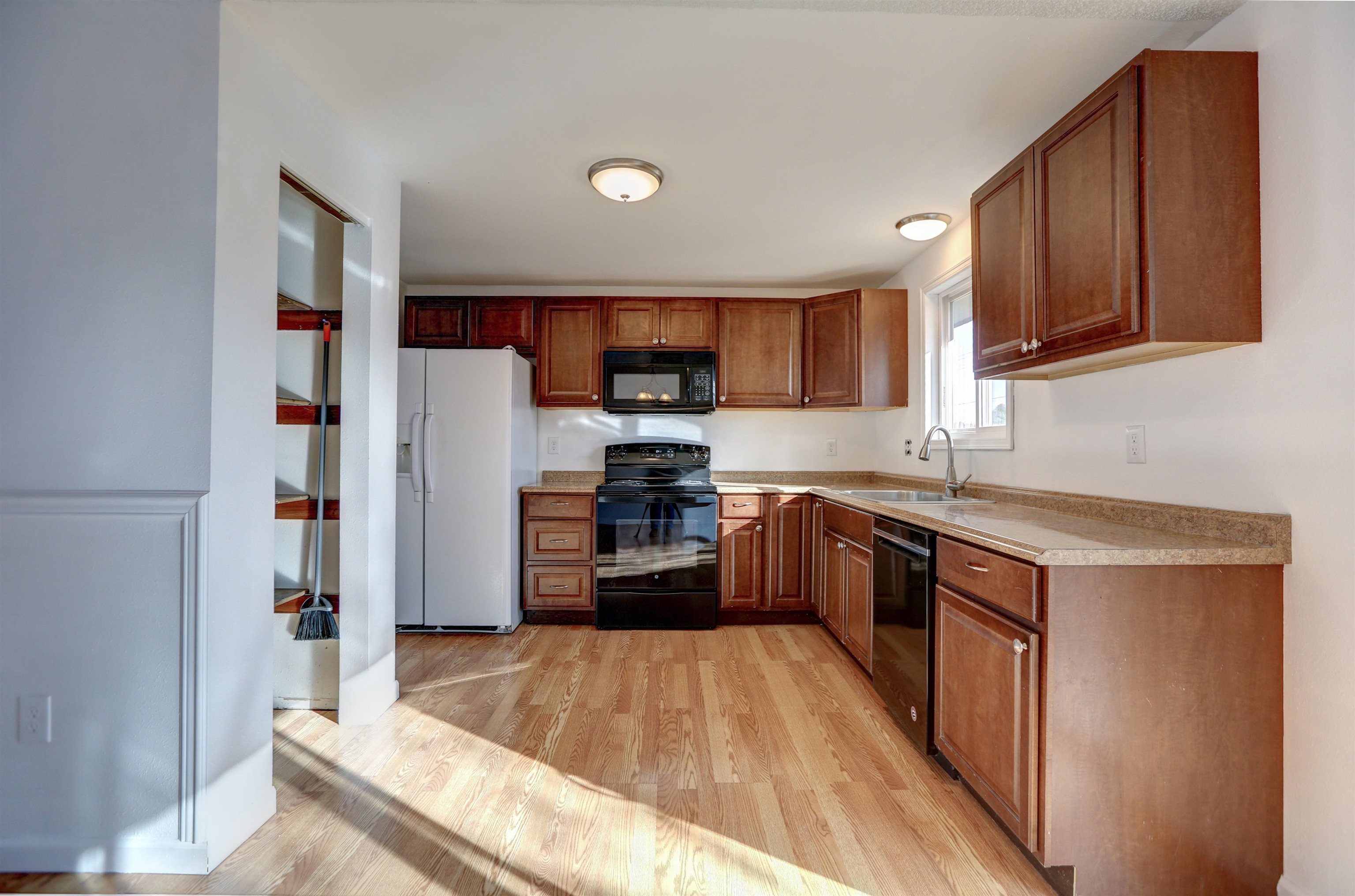 1113 South Century Road Spokane Valley, WA 99037 - Photo 12 of 36