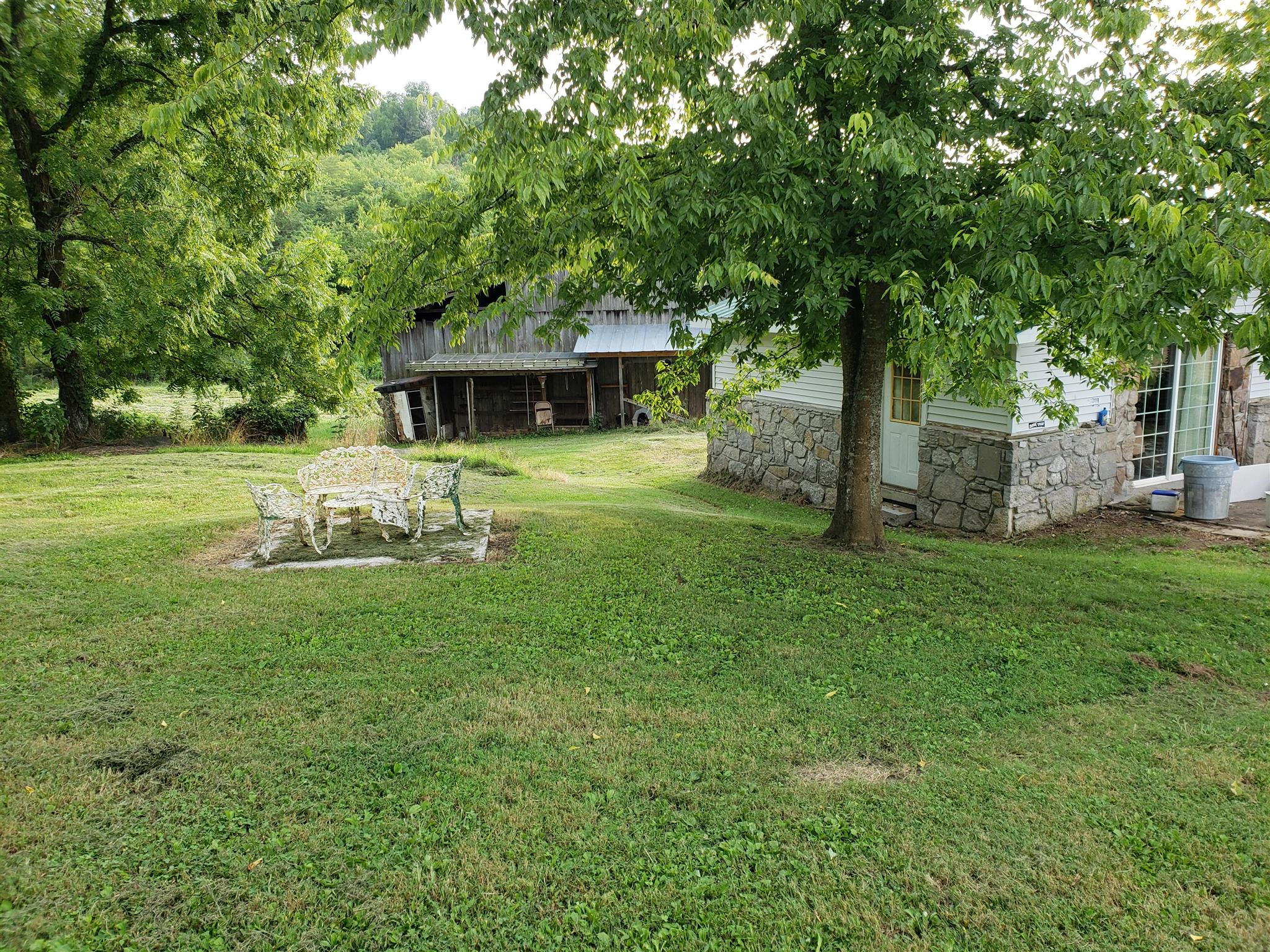 56 Edd Hackett Road Carthage, TN 37030 - Photo 4 of 20
