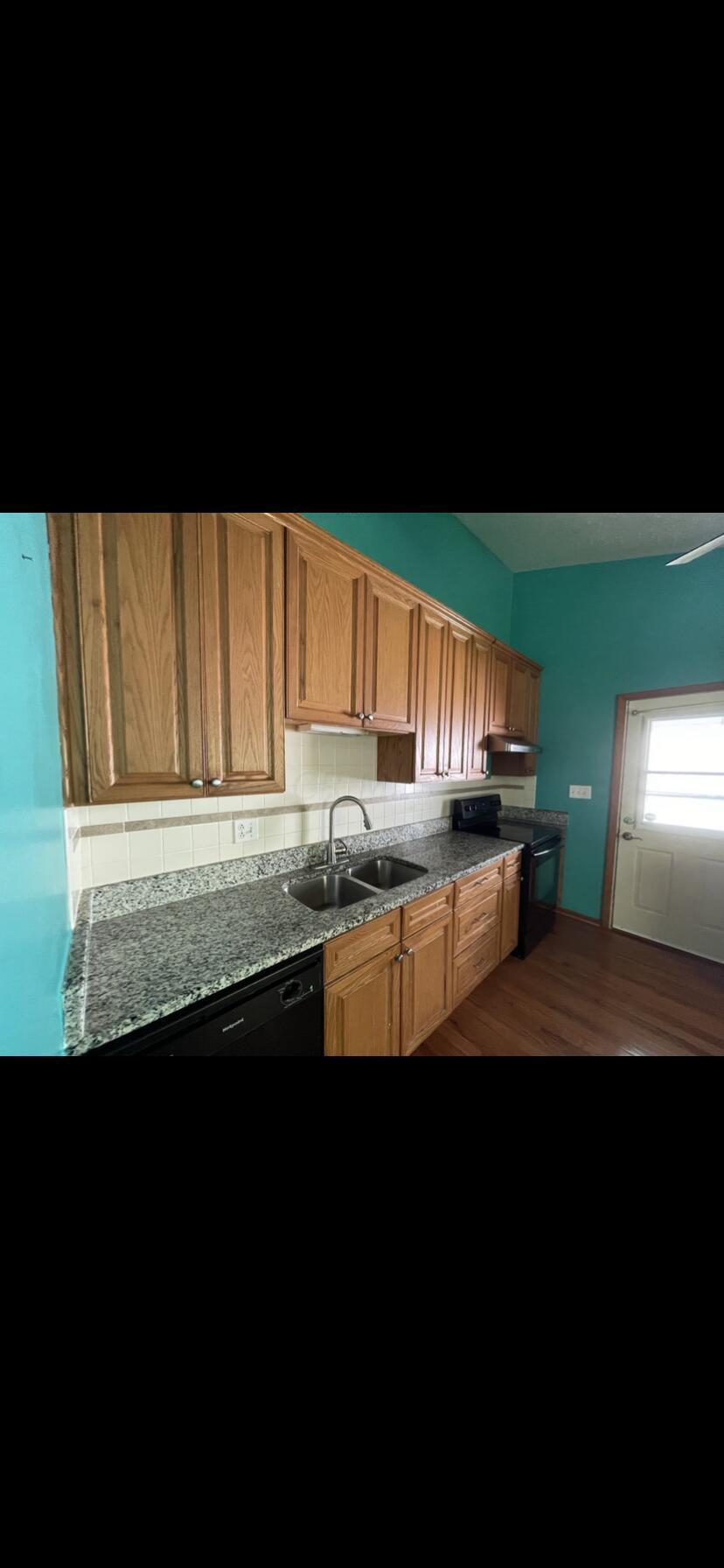 1092 Roche Court Columbus, OH 43229 - Photo 31 of 33 EF26DFC3-CBDF-4C1C-B58C-3D5CD7615031