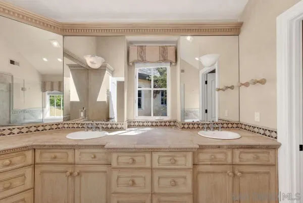 $3,995,000 | 14104 Dalia Drive, Rancho Santa Fe, CA 92067