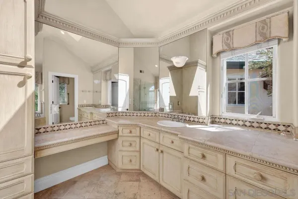 $3,995,000 | 14104 Dalia Drive, Rancho Santa Fe, CA 92067