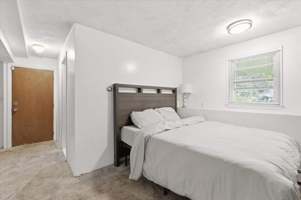 94 High Street Walpole, MA 02081 - Photo 26 of 42