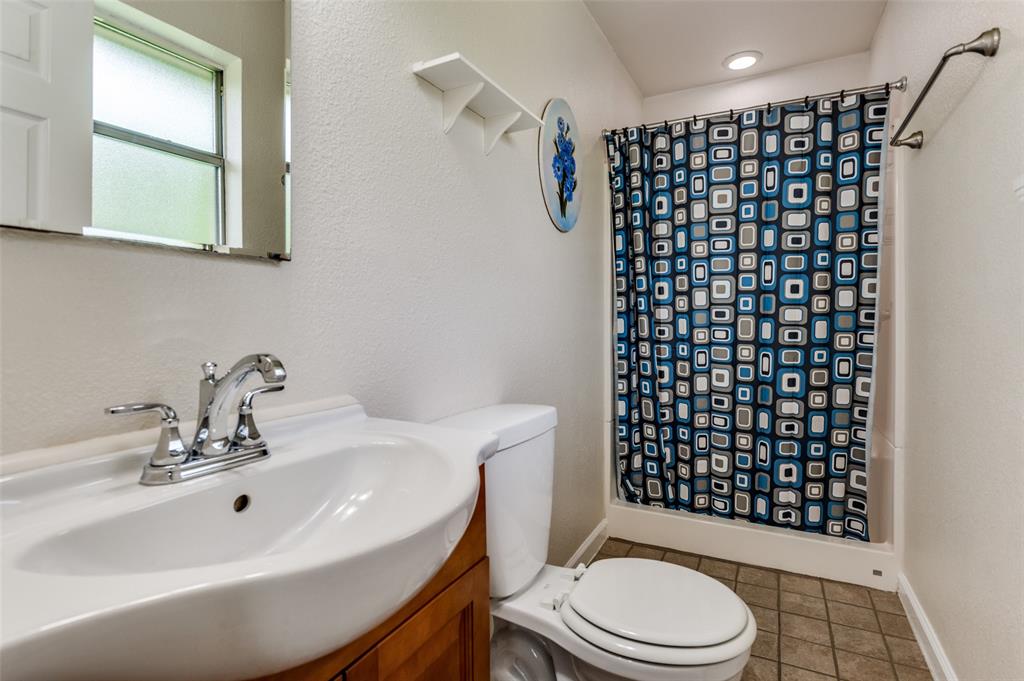 2911 Old North Road Farmers Branch, TX 75234 - Photo 15 of 26