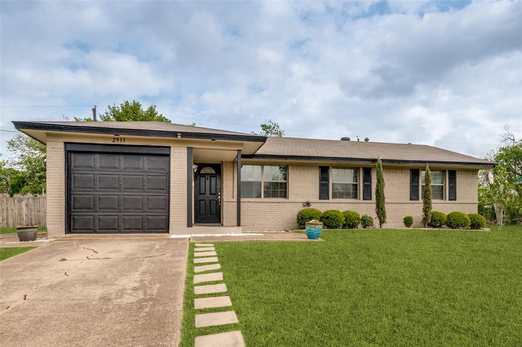 2911 Old North Road Farmers Branch, TX 75234 - Photo 4 of 26