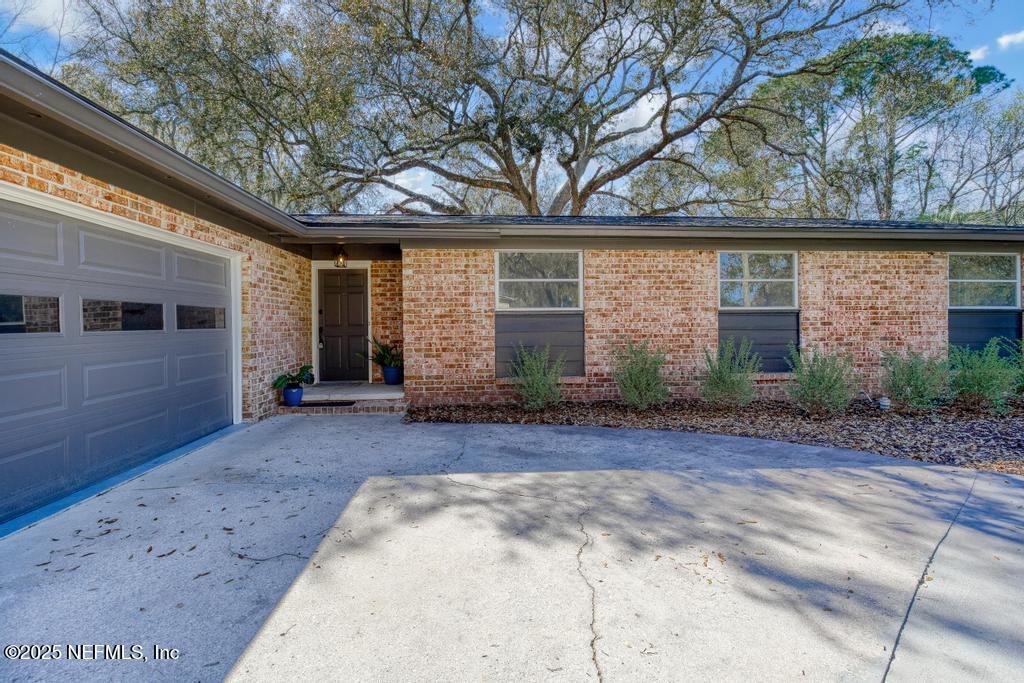 9520 Pickwick Drive Jacksonville, FL 32257 - Photo 7 of 47 9520 Pickwick-7