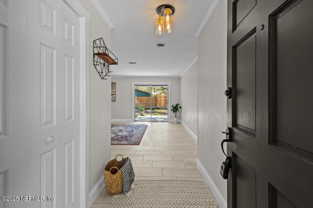 9520 Pickwick Drive Jacksonville, FL 32257 - Photo 9 of 47 9520 Pickwick-11