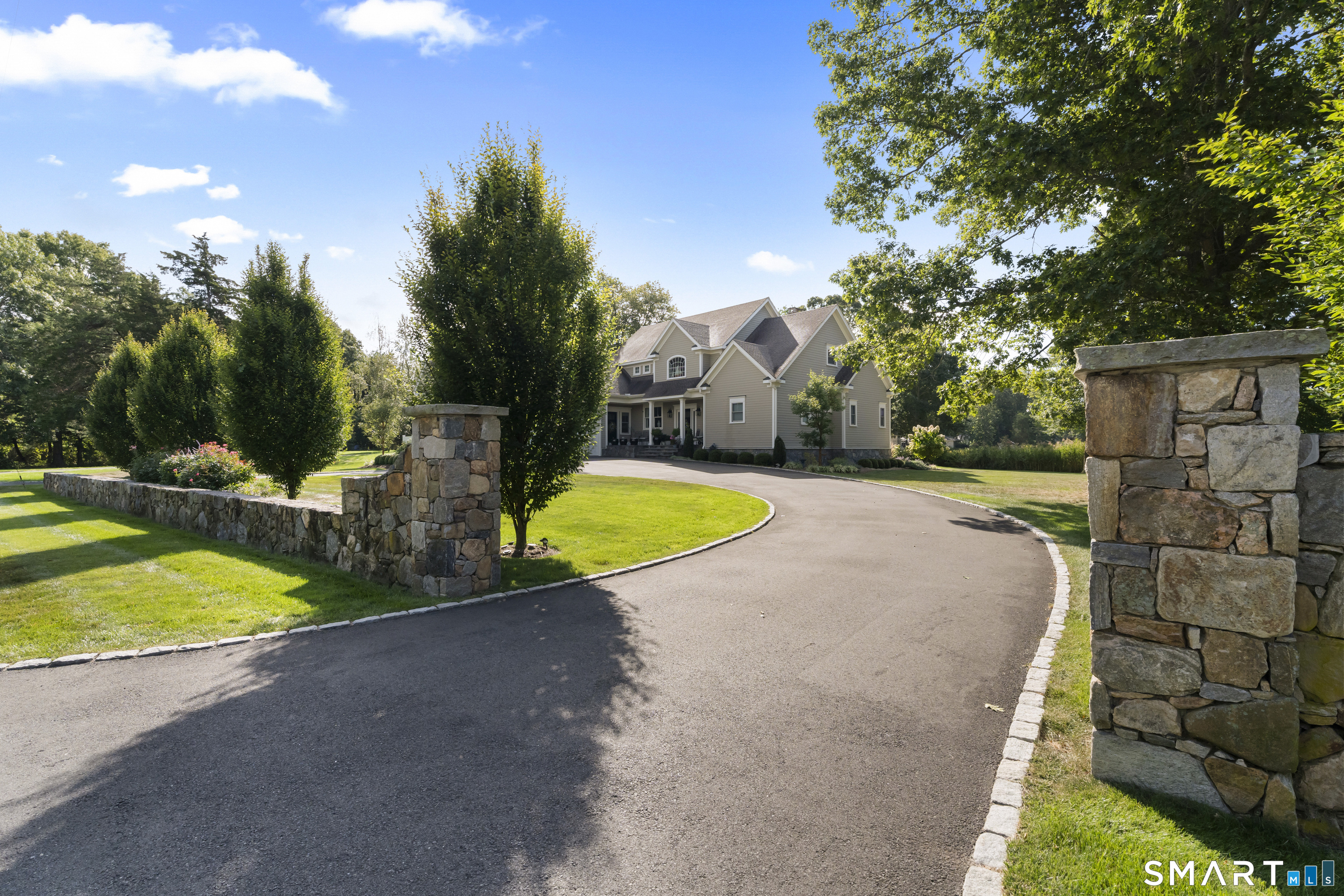 101 Garnet Park Road Madison, CT 06443 - Photo 3 of 40 a view of a swimming pool with a yard
