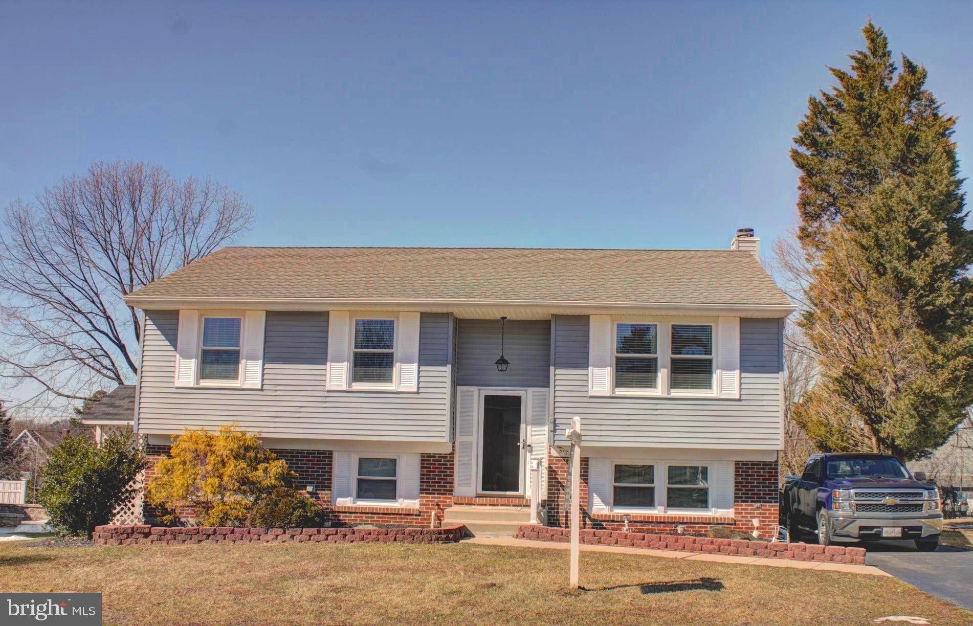 2018 Oak Lodge Road Baltimore, MD 21228 - Photo 2 of 38 2018 Oak Lodge Rd in Catonsville