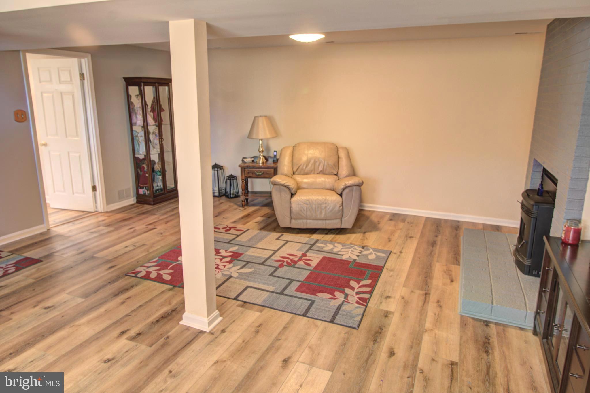 2018 Oak Lodge Road Baltimore, MD 21228 - Photo 27 of 38 Gallery Image 27