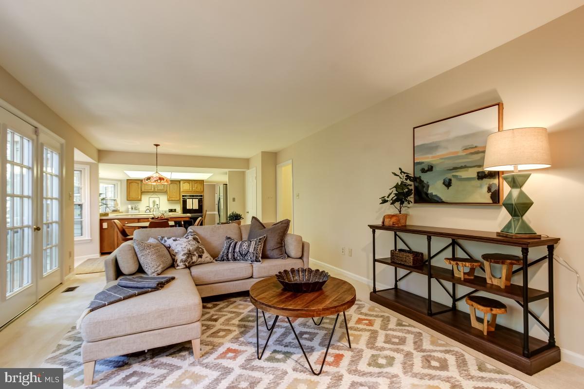2277 Crows Nest Lane Reston, VA 20191 - Photo 18 of 35