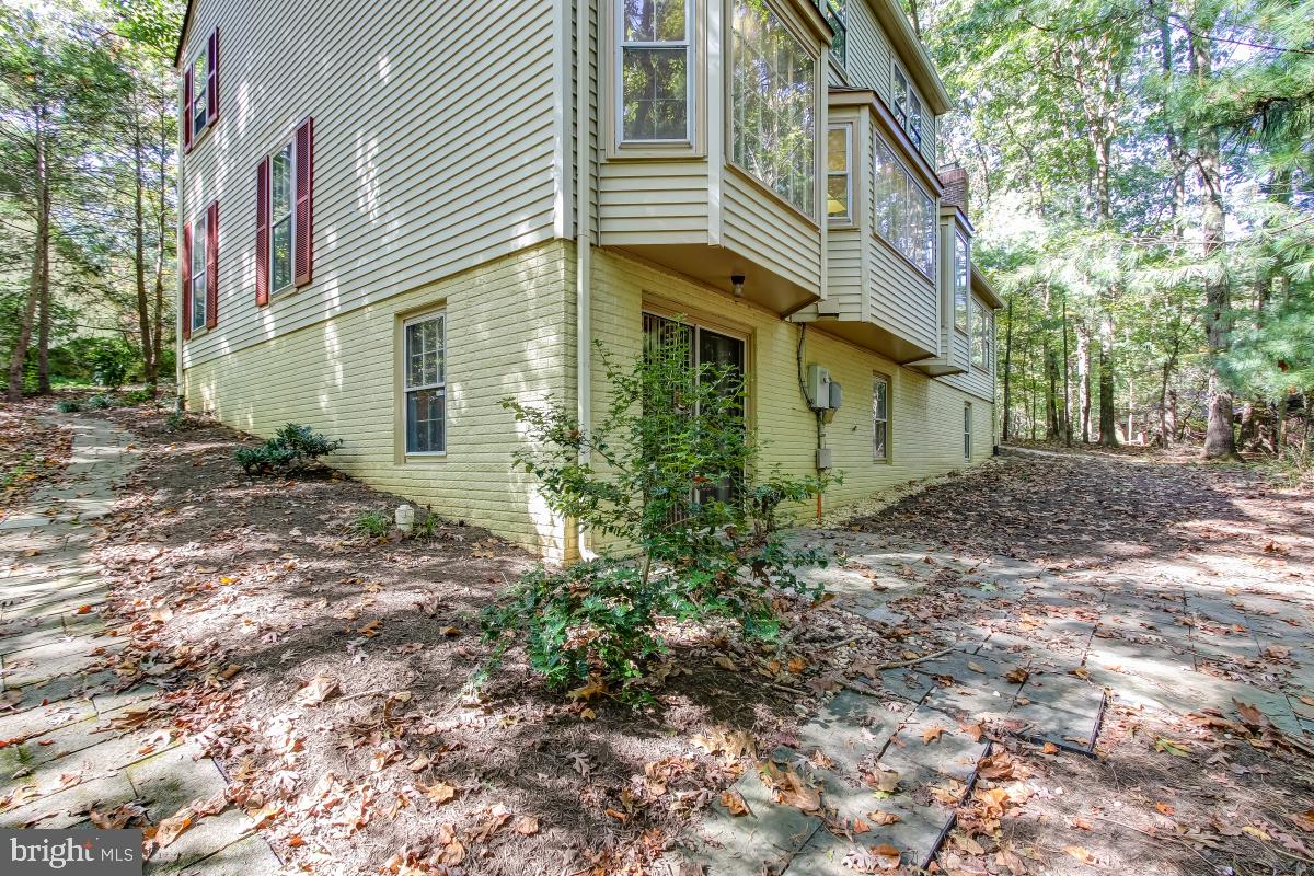 2277 Crows Nest Lane Reston, VA 20191 - Photo 35 of 35
