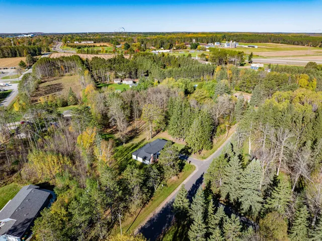 $407,000 | 1213 Lorane Drive, Grand Rapids, MN 55744