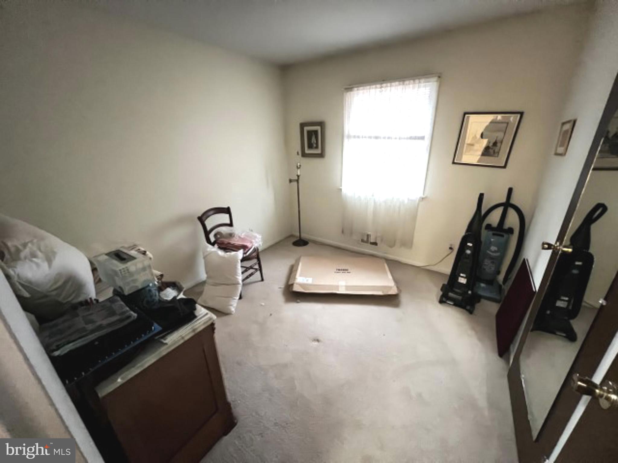 6516 Sherwood Road Baltimore, MD 21239 - Photo 27 of 76