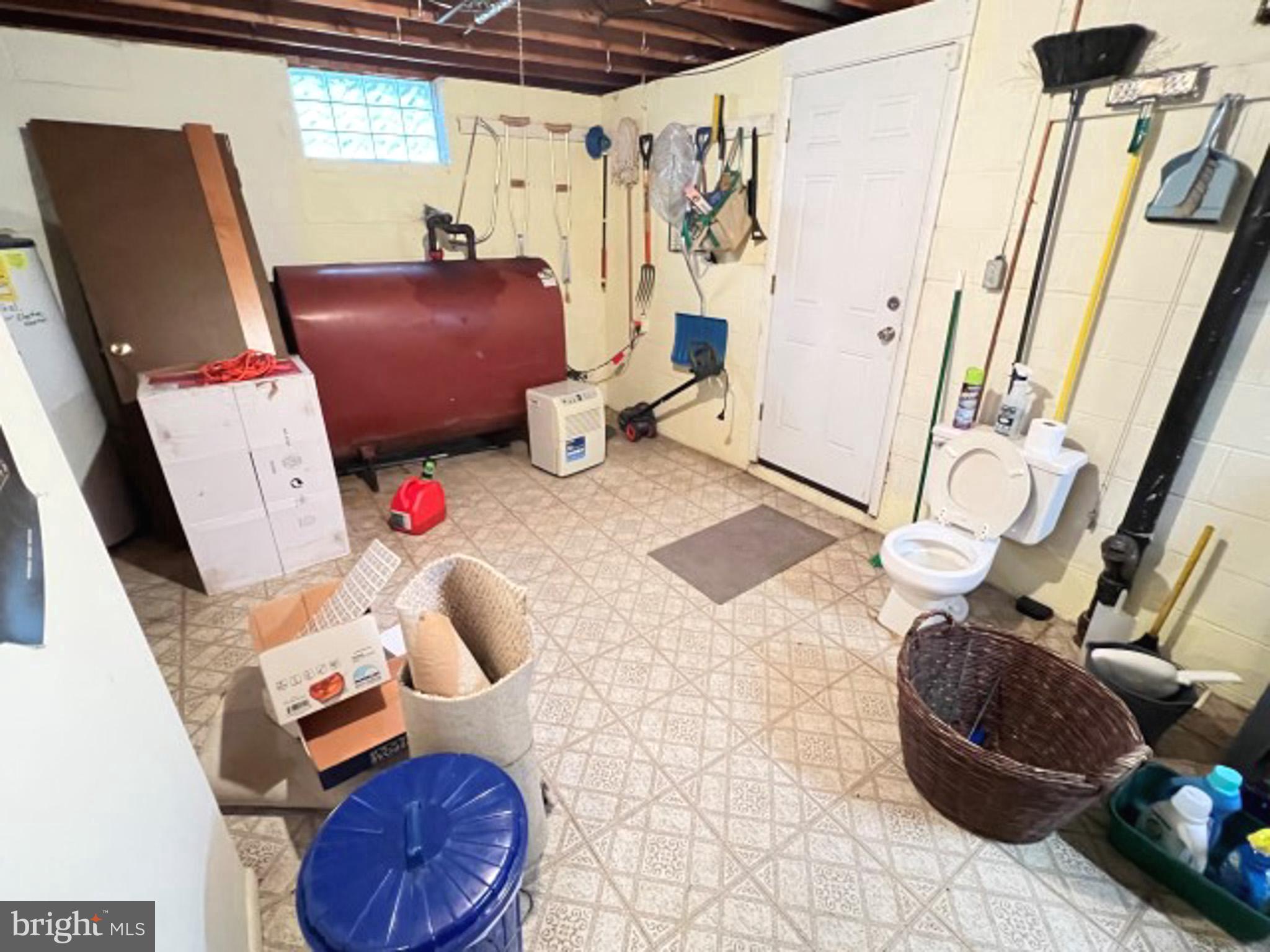 6516 Sherwood Road Baltimore, MD 21239 - Photo 56 of 76