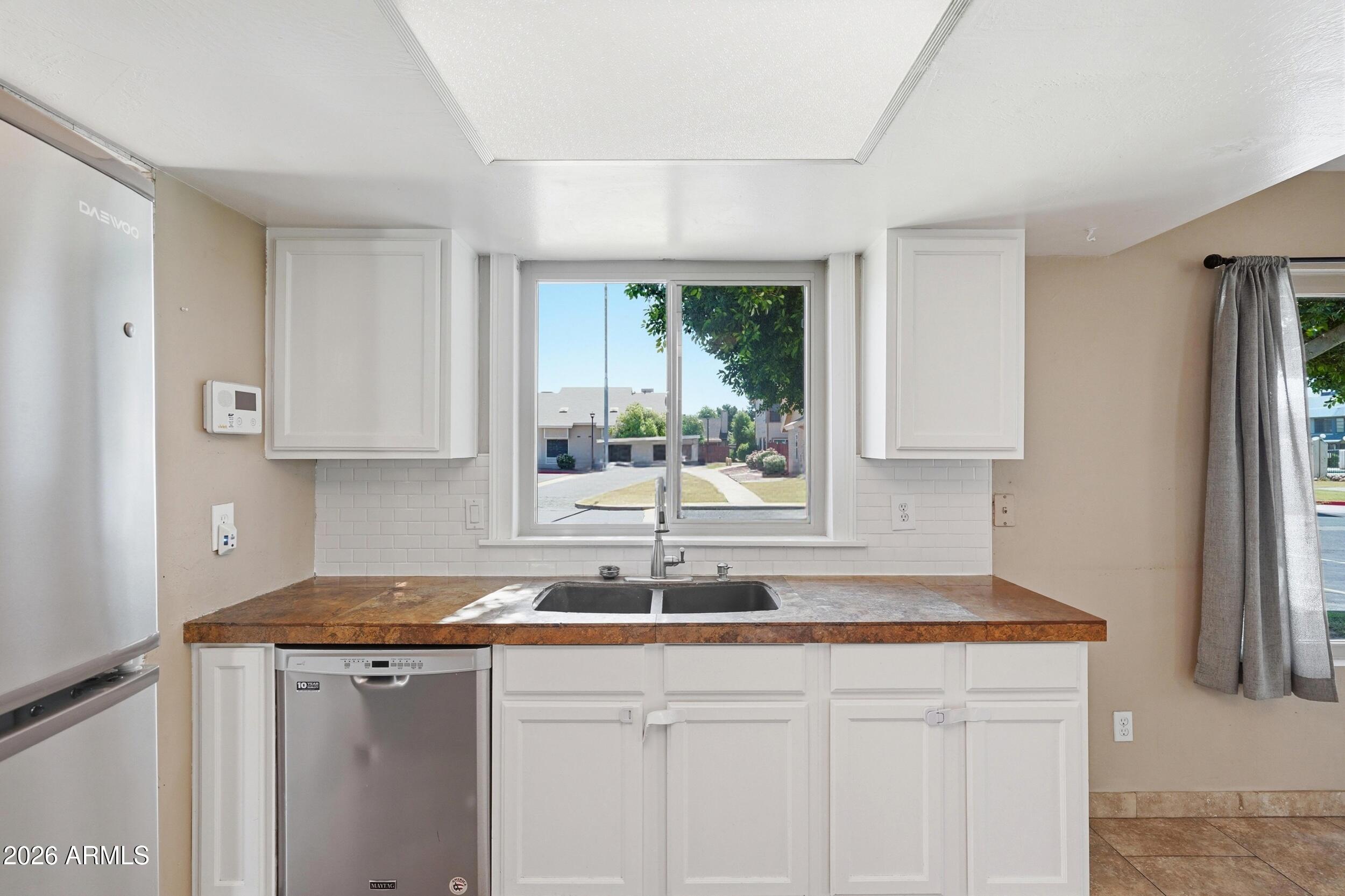 2455 East Broadway Road, Unit 8 Mesa, AZ 85204 - Photo 12 of 28