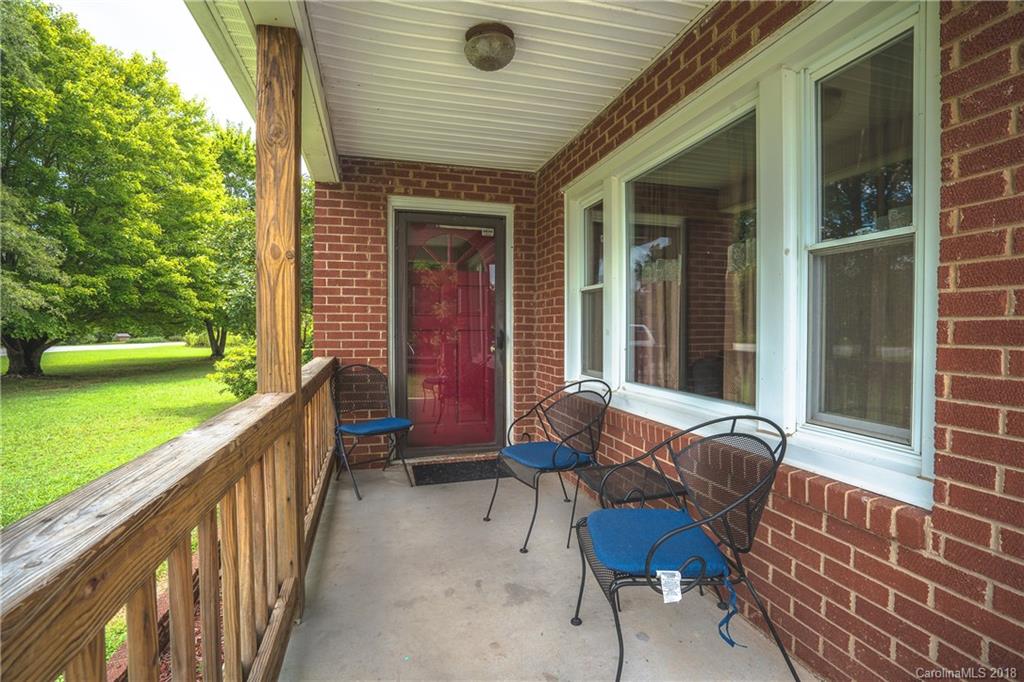4179 Slanting Bridge Road Sherrills Ford, NC 28673 - Photo 5 of 20 Gallery Image 5