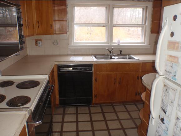 605 Bacon Road Henniker, NH 03242 - Photo 6 of 16