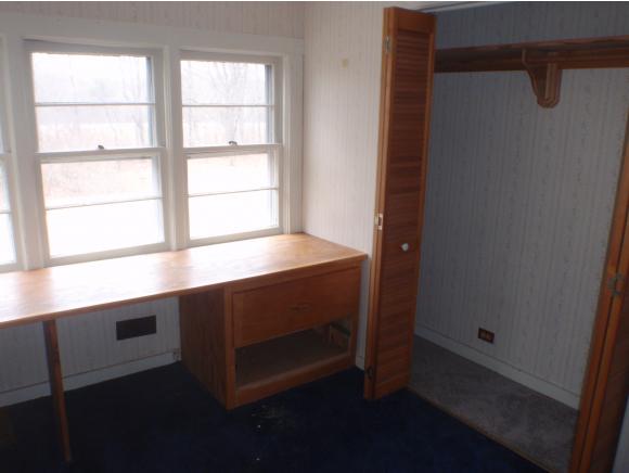 605 Bacon Road Henniker, NH 03242 - Photo 8 of 16