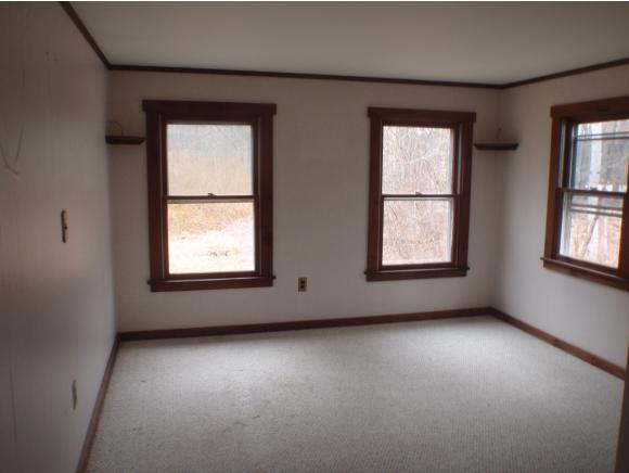 605 Bacon Road Henniker, NH 03242 - Photo 9 of 16