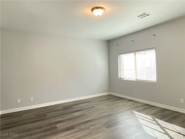 $2,350 | 9637 Greensburg Avenue, Las Vegas, NV 89178
