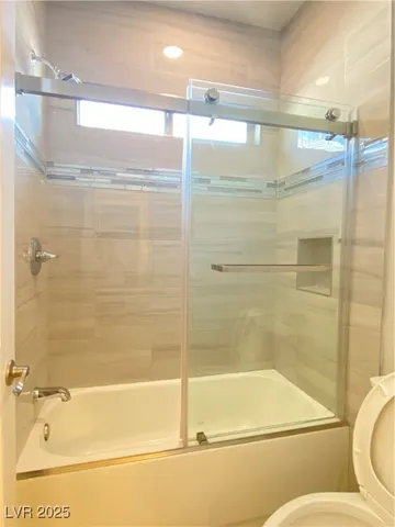 $2,350 | 9637 Greensburg Avenue, Las Vegas, NV 89178