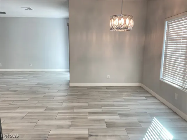 $2,350 | 9637 Greensburg Avenue, Las Vegas, NV 89178