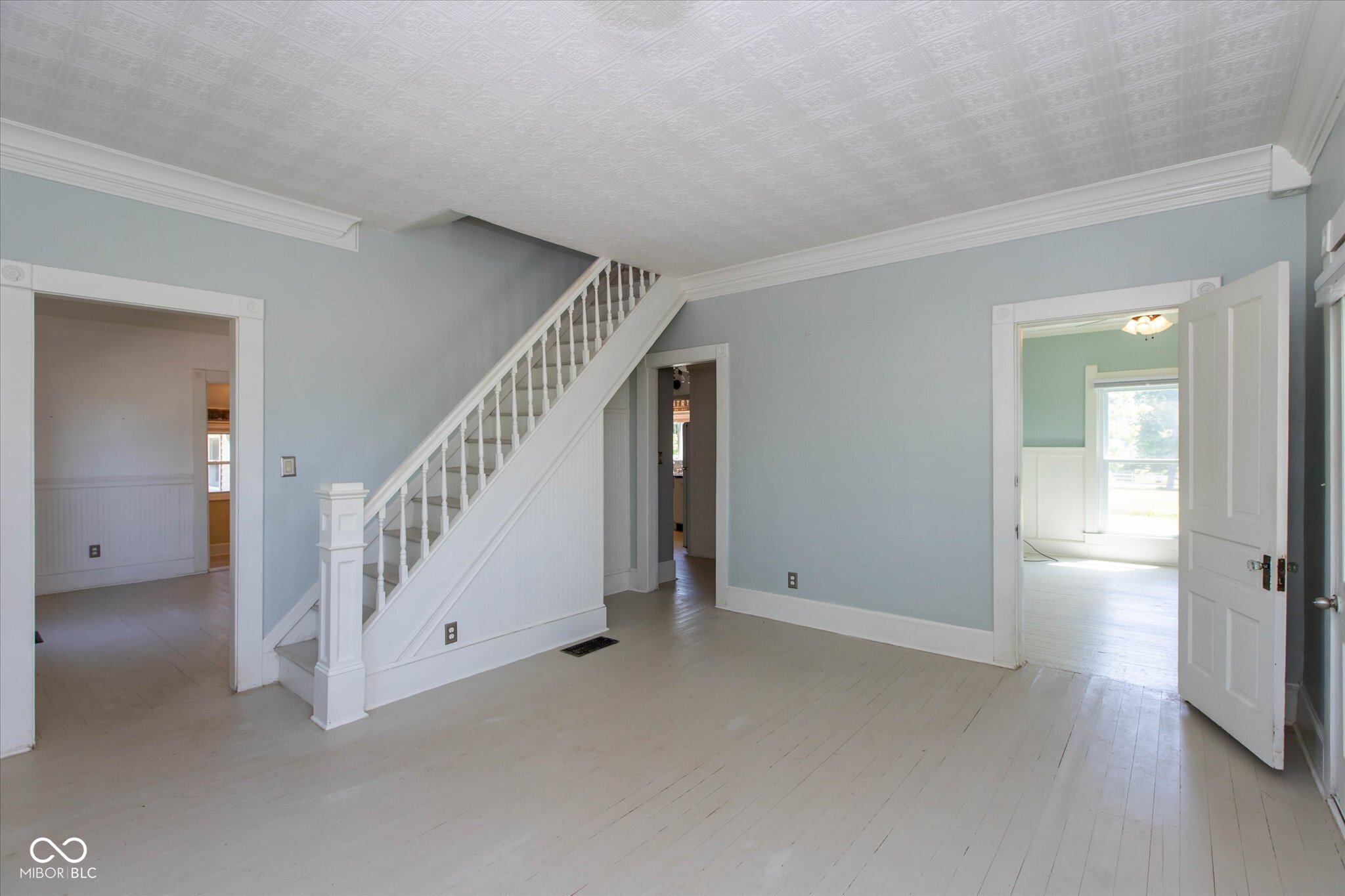 6862 Travis Road Greenwood, IN 46143 - Photo 11 of 37
