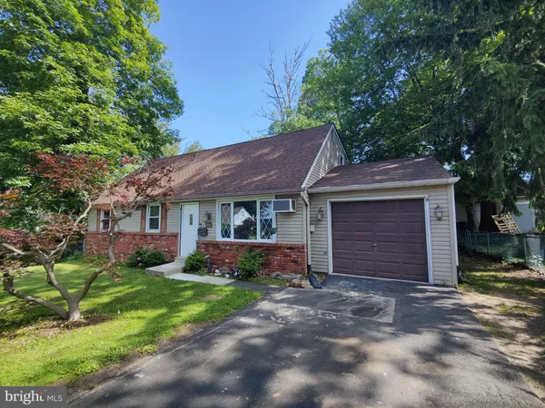 $455,000 | 402 Larchwood Avenue, Feasterville-Trevose, PA 19053