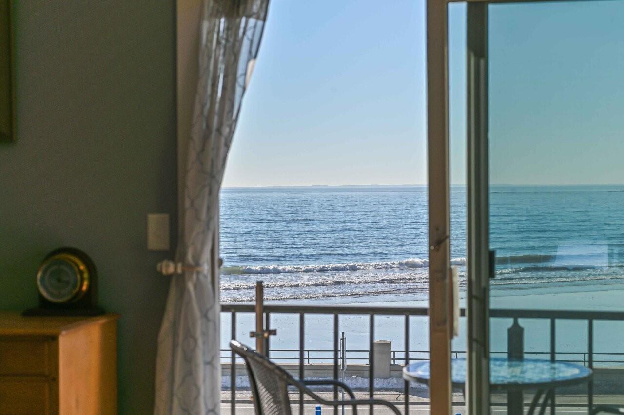 407 Ocean Boulevard, Unit A5 Hampton, NH 03842 - Photo 3 of 36 1b