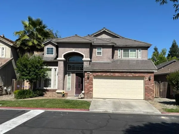 $495,000 | 645 Lind Avenue, Clovis, CA 93612