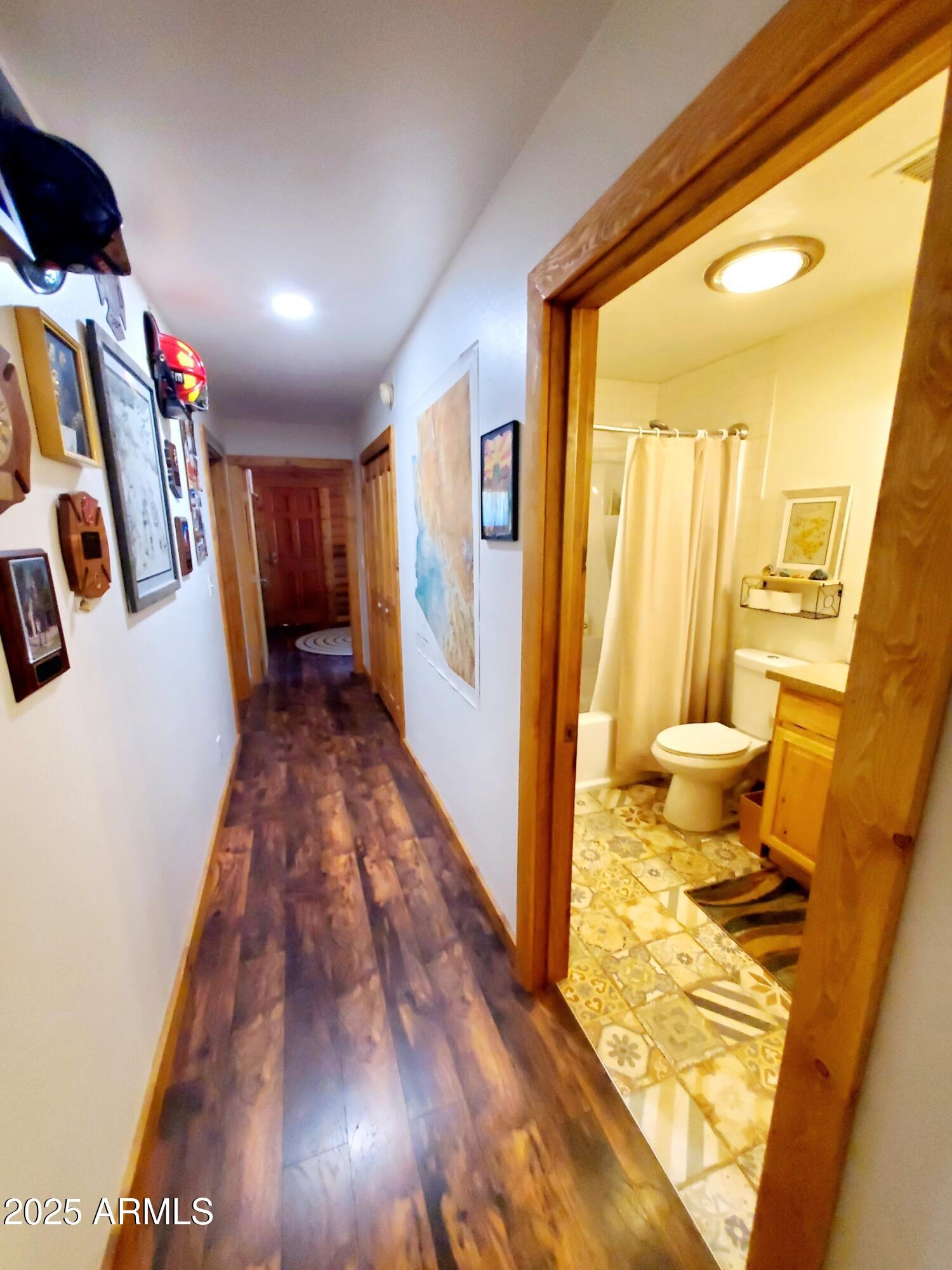 367 River Road Payson, AZ 85541 - Photo 19 of 44 a bathroom with a sink and a toilet