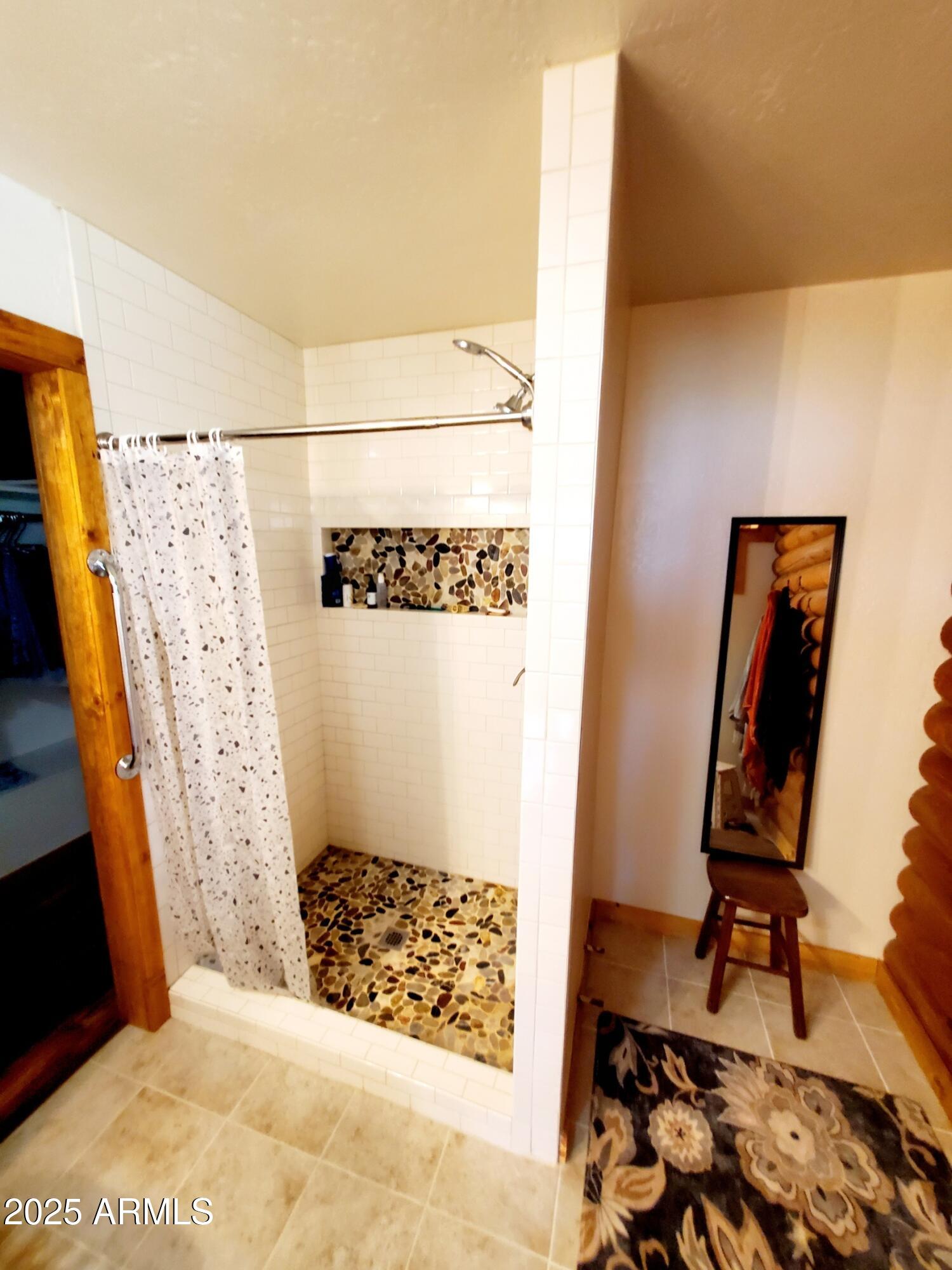 367 River Road Payson, AZ 85541 - Photo 24 of 44 a view of bathroom