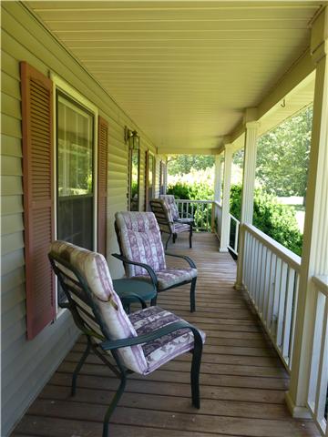 1666 Council Bend Road Centerville, TN 37033 - Photo 16 of 18 Front porch ~ perfect for those rocking chairs!