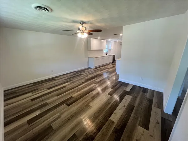 $2,500 | 1501 West Chestnut Street, Denison, TX 75020