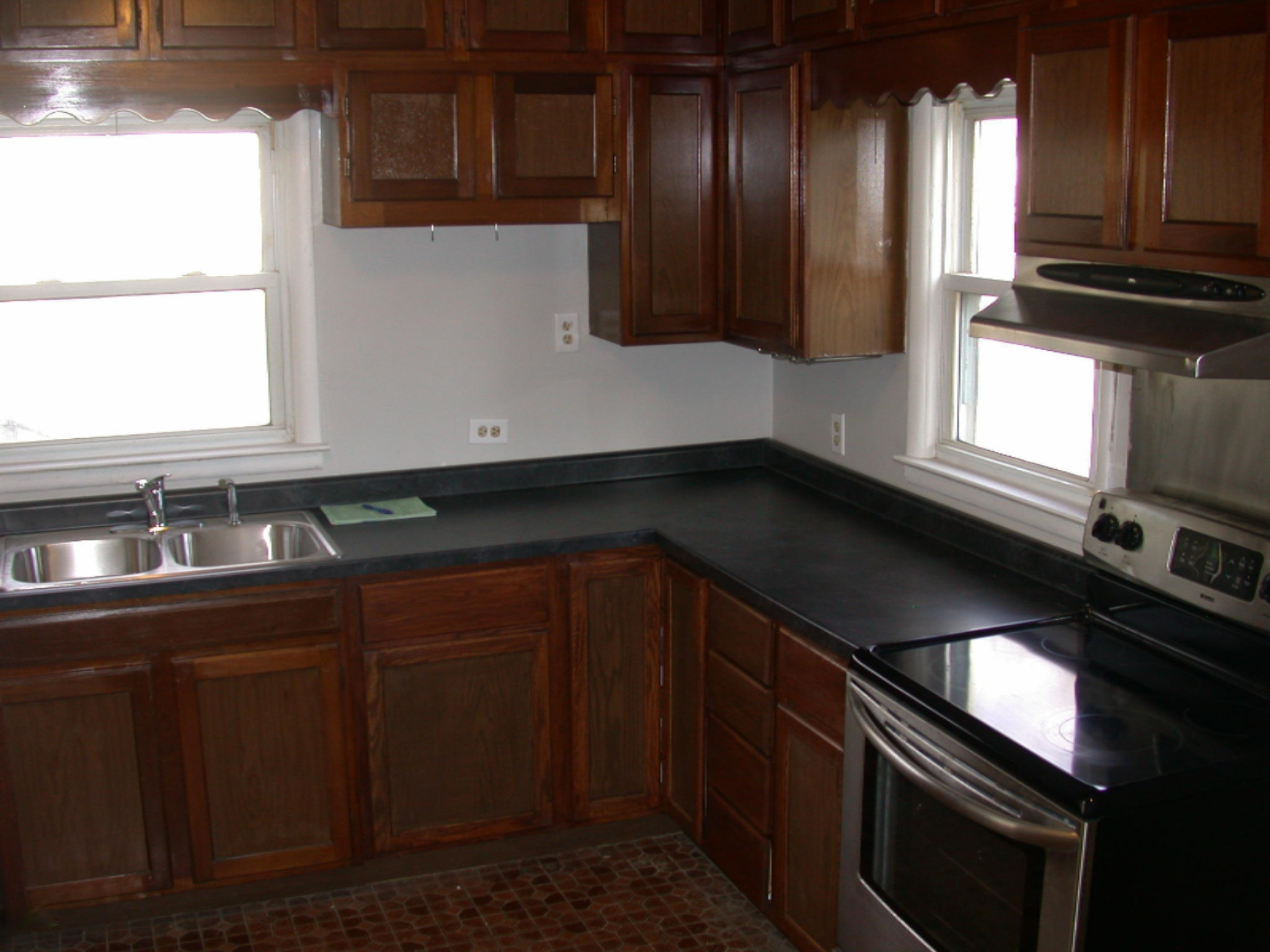 2910 Random Kalamazoo, MI 49004 - Photo 8 of 8 kitchen 2
