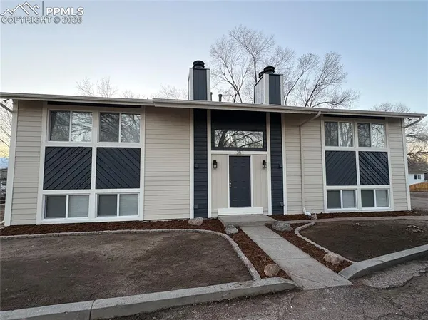 $695,000 | 351 Gahart Drive, Colorado Springs, CO 80916