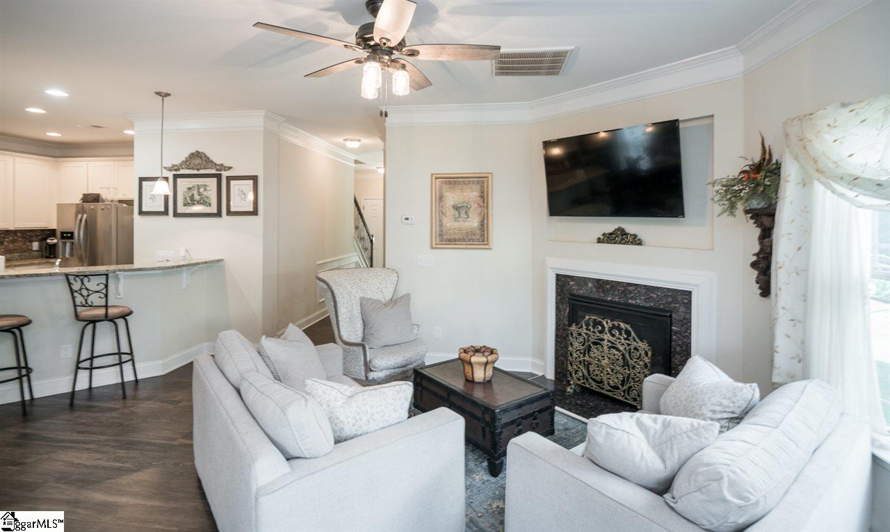 154 Arnold Mill Road Simpsonville, SC 29680 - Photo 3 of 36 Gallery Image 3
