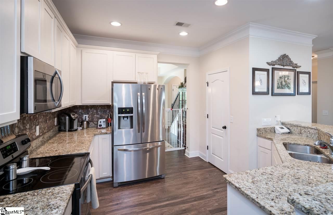 154 Arnold Mill Road Simpsonville, SC 29680 - Photo 6 of 36 Gallery Image 6