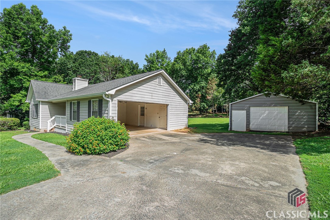 148 Hunters Crossing Road Athens, GA 30606 - Photo 3 of 18
