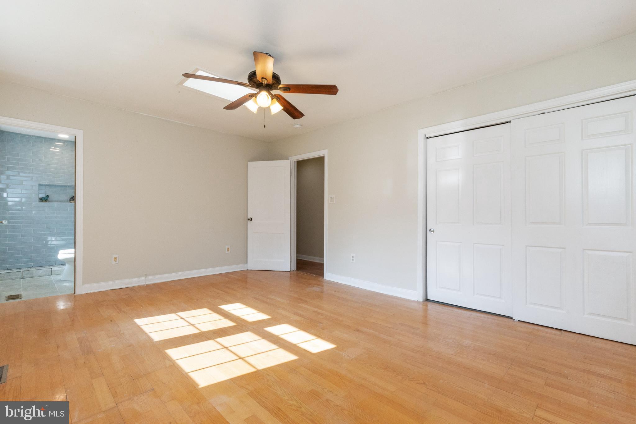 10937 Riverview Road Fort Washington, MD 20744 - Photo 18 of 40 Master bedroom with remodeled Bathroom