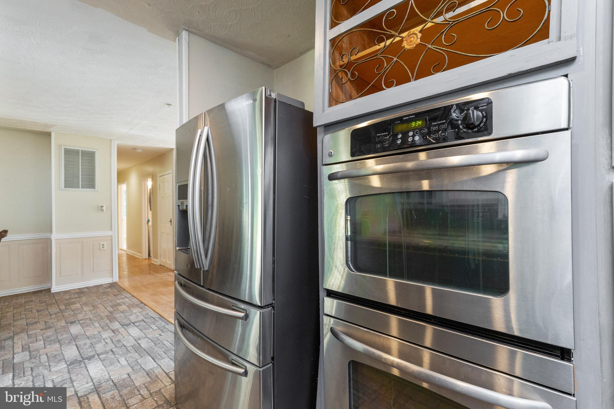 10937 Riverview Road Fort Washington, MD 20744 - Photo 4 of 40 Stainless steel appliances
