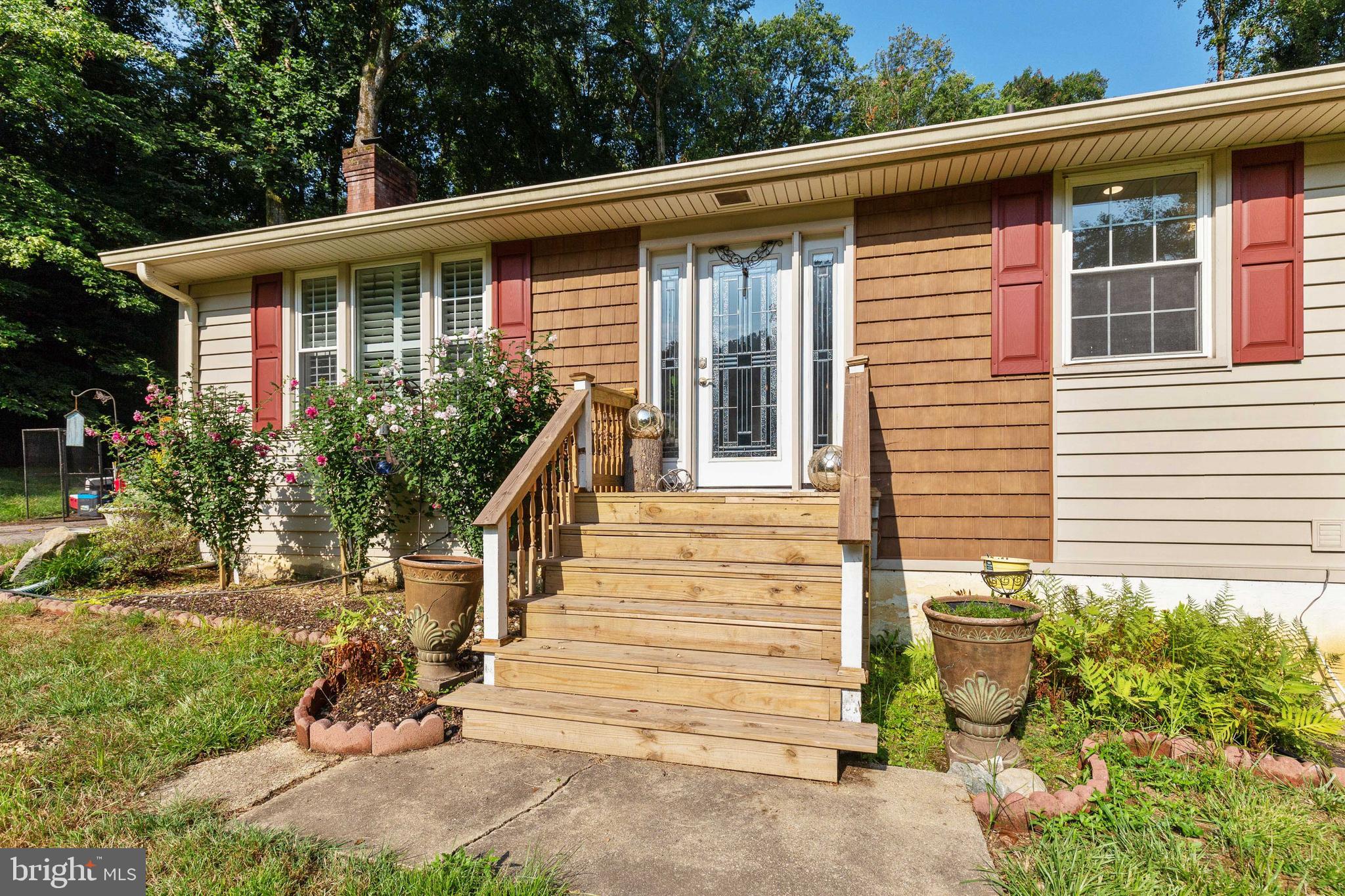 10937 Riverview Road Fort Washington, MD 20744 - Photo 6 of 40 Welcoming Home