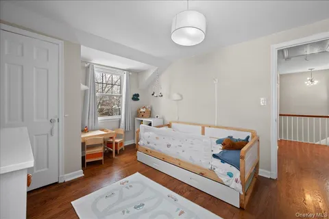 $895,000 | 640 Hillside Avenue, Mamaroneck, NY 10543